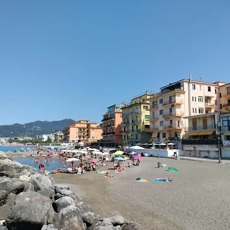 Appartement Controvento House Salerno